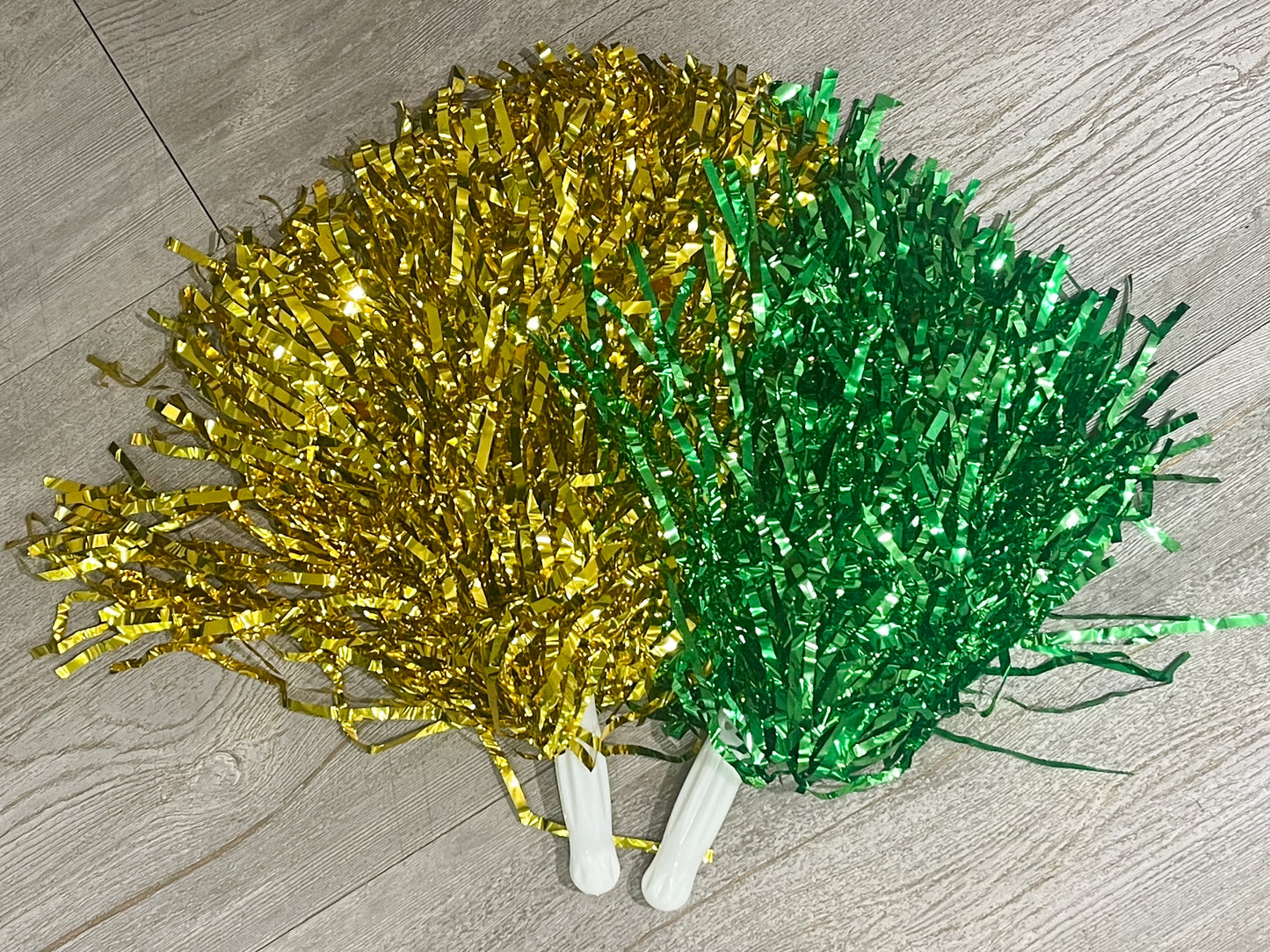 Metallic Pom Poms